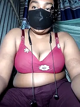 Snapshot of porimoi_505 chatting on 02-19-26, 05:31 porimoi 505 online show from 02-19-26, 05:31