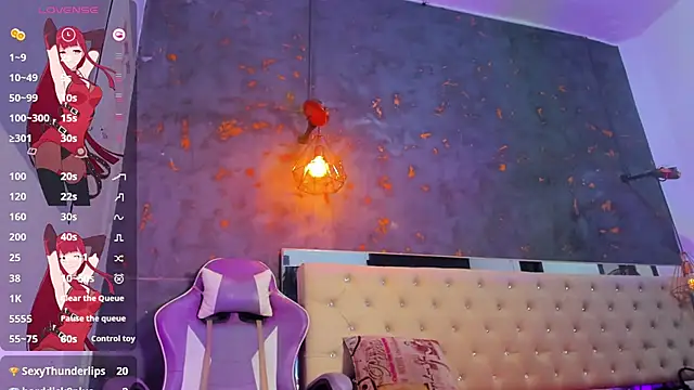 Snapshot of Aliice_james chatting on 02-18-26, 12:01 Aliice james online show from 02-18-26, 12:01