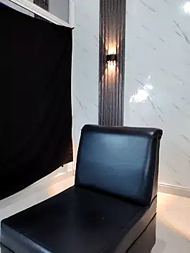 CaramelDesire online show from 04-18-26, 12:47