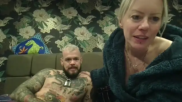 trans man and his dom online show from 02-01-26, 07:23