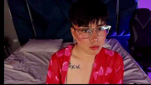 LyamMarven01 online show from 12-22-25, 05:26