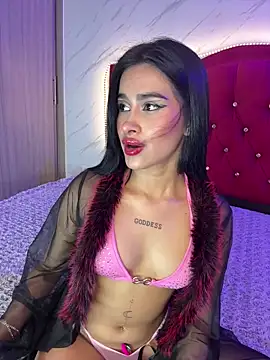 Snapshot of LizzyYvng chatting on 12-20-25, 08:21 LizzyYvng online show from 12-20-25, 08:21