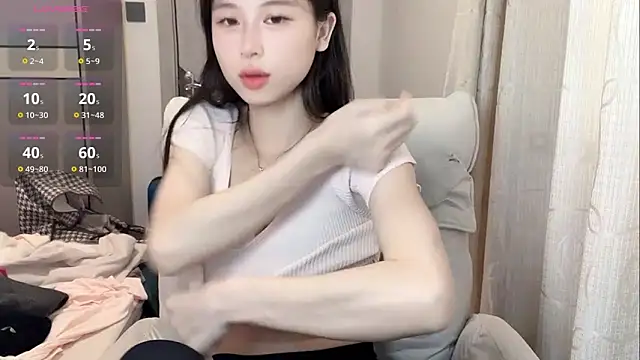 Snapshot of tiantian-160 chatting on 05-27-26, 12:51 tiantian-160 online show from 05-27-26, 12:51