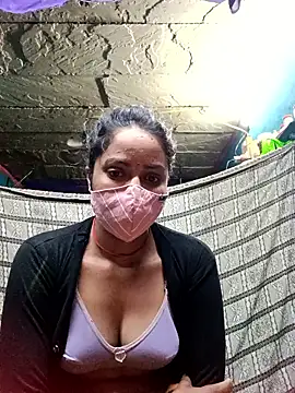 Snapshot of Poonam8080 chatting on 12-17-25, 12:16 Poonam8080 online show from 12-17-25, 12:16