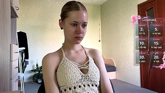 Snapshot of ZaidaSchwarten chatting on 06-29-26, 05:14 ZaidaSchwarten online show from 06-29-26, 05:14