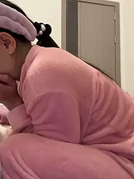 cmvoo online show from 12-17-25, 02:12