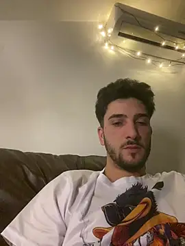 Snapshot of baiatfinseby chatting on 01-13-26, 09:20 baiatfinseby online show from 01-13-26, 09:20