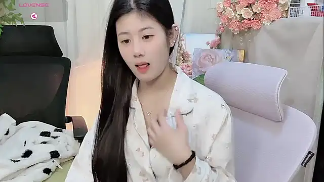 Yvonne-07 online show from 01-08-26, 12:40