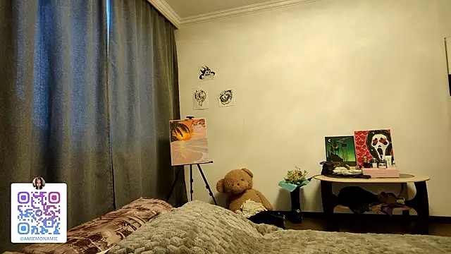 Qwami Amie online show from 01-19-26, 05:22