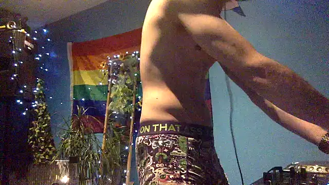 nutt max online show from 12-23-25, 01:25