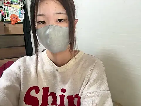 Snapshot of kuromi_chan_oo chatting on 02-03-26, 12:31 kuromi chan oo online show from 02-03-26, 12:31