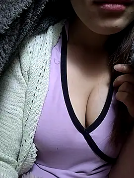 neko-nancy online show from 12-22-25, 01:02