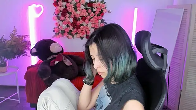 SirenMystiq online show from 05-26-26, 07:10