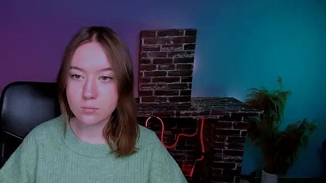 Snapshot of kimiko_shine chatting on 12-21-25, 12:23 kimiko shine online show from 12-21-25, 12:23