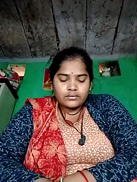 Snapshot of Sk_pinki chatting on 12-16-25, 06:18 Sk pinki online show from 12-16-25, 06:18