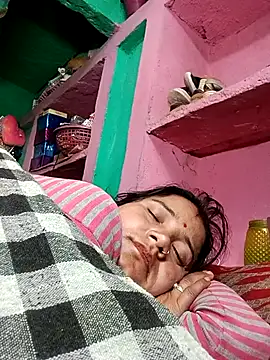 Snapshot of Kinjal_pande chatting on 12-17-25, 12:38 Kinjal pande online show from 12-17-25, 12:38