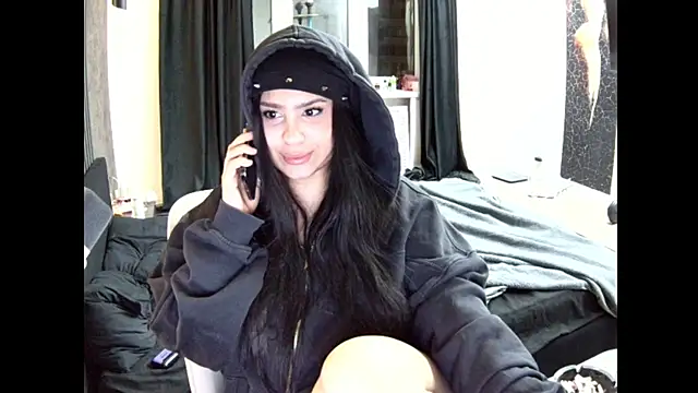 Nicole Pars online show from 02-23-26, 01:36