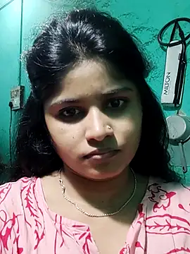 Snapshot of Cuple_masti72 chatting on 06-26-26, 06:12 Cuple masti72 online show from 06-26-26, 06:12
