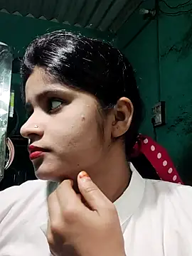 Snapshot of Cuple_masti72 chatting on 07-02-26, 04:07 Cuple masti72 online show from 07-02-26, 04:07