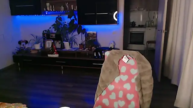 Snapshot of SofiaBoone chatting on 12-19-25, 03:08 SofiaBoone online show from 12-19-25, 03:08