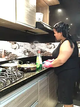 SayMarLuna online show from 04-09-26, 11:54