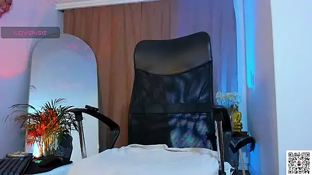  YOURHERO online show from 04-15-26, 11:05