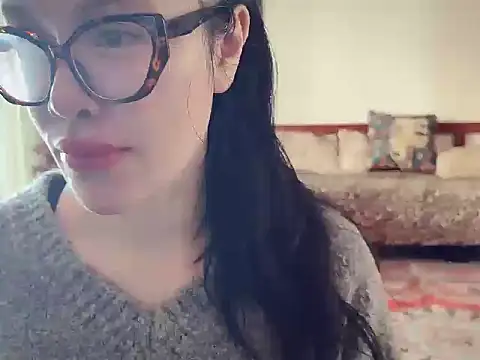 Snapshot of Aisha-AA chatting on 12-18-25, 07:36 Aisha-AA online show from 12-18-25, 07:36