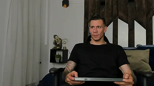 J king   online show from 01-12-26, 05:51