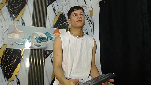 YOUNG GUYS1 online show from 03-13-26, 07:37