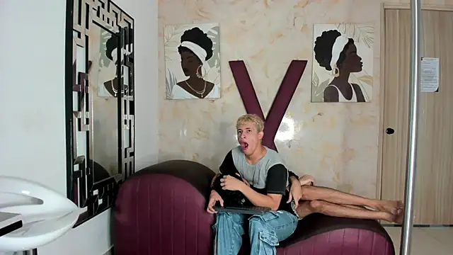 YOUNG GUYS1 online show from 04-03-26, 01:09