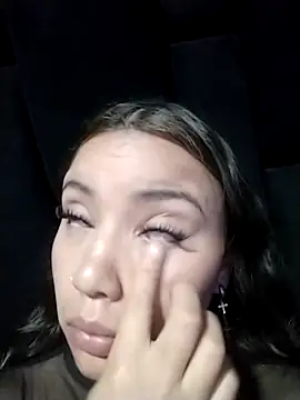 liliymike19 online show from 02-07-26, 03:54