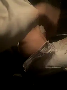 CHARLYfeet online show from 12-19-25, 11:34