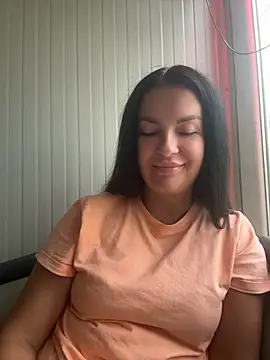 Snapshot of MeganBlueq chatting on 07-13-26, 12:08 MeganBlueq online show from 07-13-26, 12:08