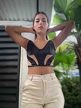 Snapshot of Valeria-escobar chatting on 07-22-26, 11:24 Valeria-escobar online show from 07-22-26, 11:24