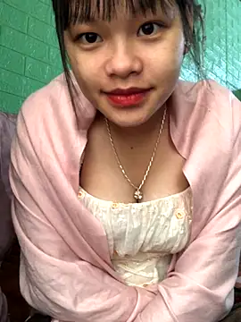 Snapshot of Pege-nii chatting on 01-09-26, 02:14 Pege-nii online show from 01-09-26, 02:14