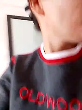 Cako-naka online show from 12-18-25, 02:17