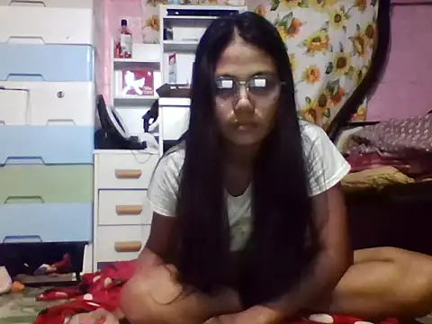 Snapshot of SexyApril chatting on 12-16-25, 12:54 SexyApril online show from 12-16-25, 12:54