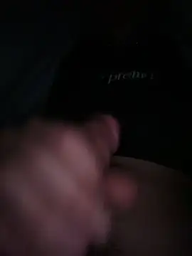 Snapshot of claudio18anni chatting on 12-20-25, 12:18 claudio18anni online show from 12-20-25, 12:18