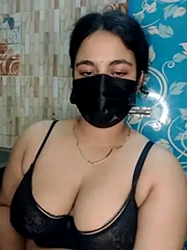 Snapshot of nosrat014 chatting on 04-22-26, 12:18 nosrat014 online show from 04-22-26, 12:18