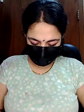 Snapshot of nosrat014 chatting on 05-06-26, 04:01 nosrat014 online show from 05-06-26, 04:01