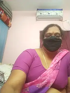 Snapshot of sarala_telugu chatting on 07-28-26, 06:20 sarala telugu online show from 07-28-26, 06:20