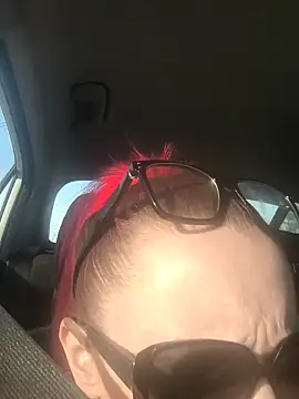 Snapshot of MidnightSeducer@xh chatting on 02-09-26, 09:19 MidnightSeducerxh online show from 02-09-26, 09:19