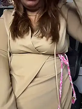 butterflyslay online show from 02-24-26, 05:49