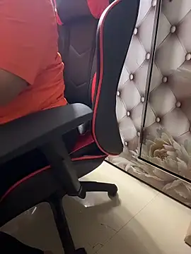 butterflyslay online show from 03-24-26, 02:11