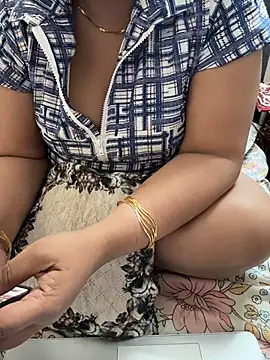 butterflyslay online show from 04-11-26, 01:21