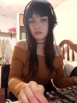 Snapshot of ladydark25 chatting on 12-15-25, 02:16 ladydark25 online show from 12-15-25, 02:16