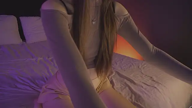 AliceLidell online show from 03-28-26, 05:07