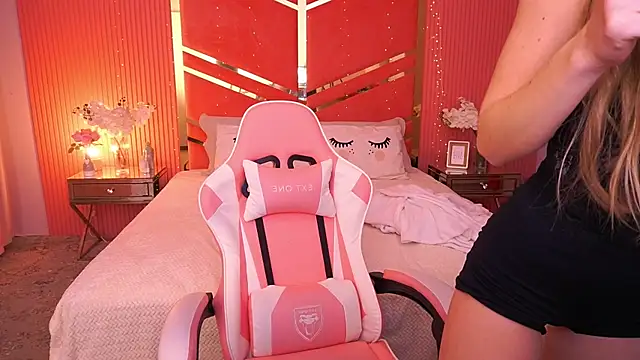 MollyyMayy online show from 02-07-26, 03:27