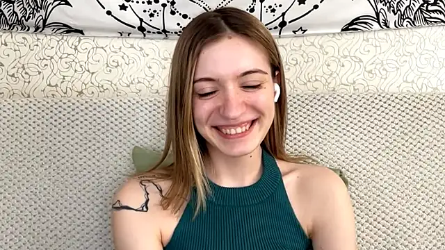 Shining Robi online show from 04-02-26, 01:09