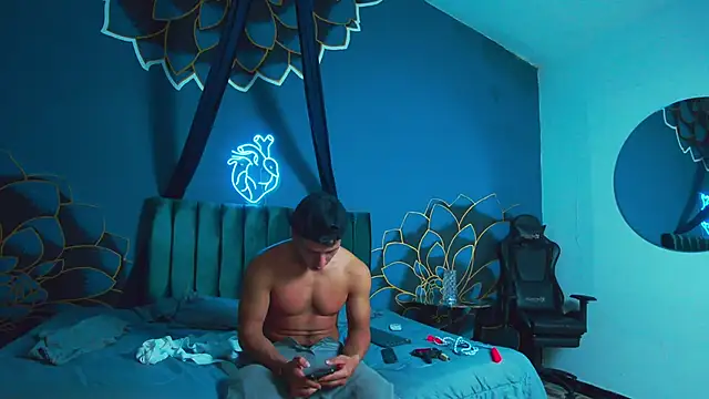 MagnusKnight  online show from 01-07-26, 07:49